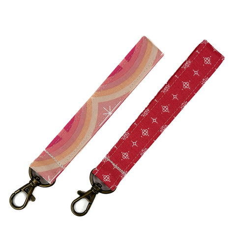 Retro Bloom - Pink 2 | Wristlet